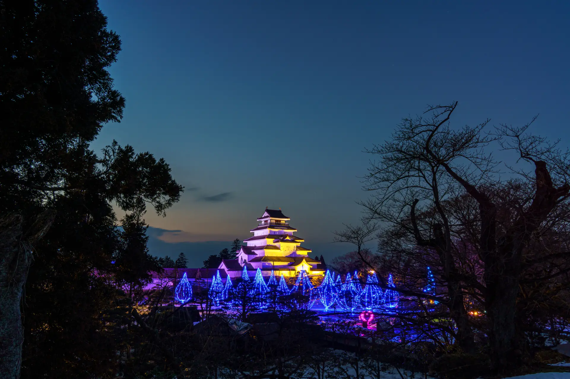 冬に観光客を呼び込め 鶴ヶ城でキャッスルマーケット・福島県会津若松市 2024年12月20日掲載 中テレNEWS