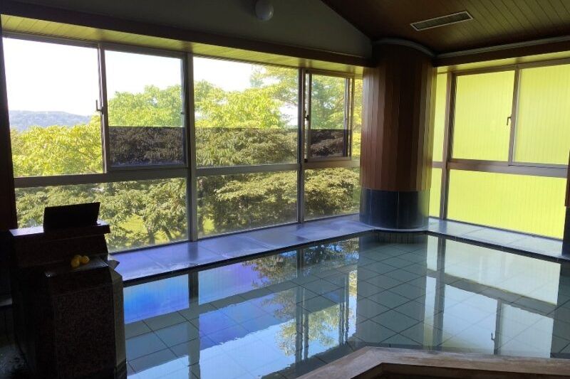 越後湯沢温泉 江神温泉浴場 越後湯沢駅東口より徒歩３分温泉の杜