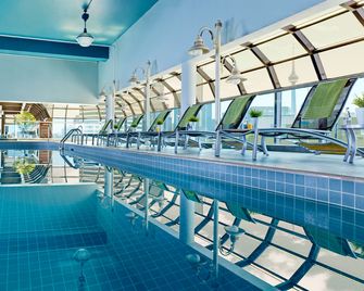 最新 CF トロント・イートン・センター