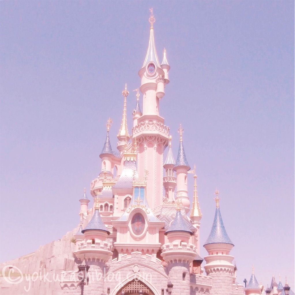 ディズニーランドにお城がある理由とは？海外パークのお城も全て