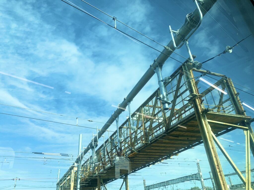 三鷹市 三鷹の跨線橋 こせんきょう は今どうなっているの？現在撤去工事が行われている「三鷹跨線 こせん