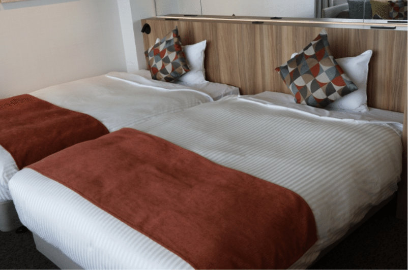 旅行比較サイトと旅行代理店のビジネスモデルを徹底解説！ファンダナビ Funda Navi