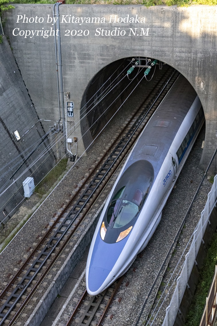 東海道新幹線の沿線からビニール飛来 列車に遅れ 3月30日午後社会福井のニュース福井新聞ONLINE