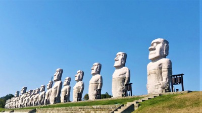 北海道 札幌市真駒内滝野霊園の風景の写真素材FYI08200481ストックフォトの Qlean Market