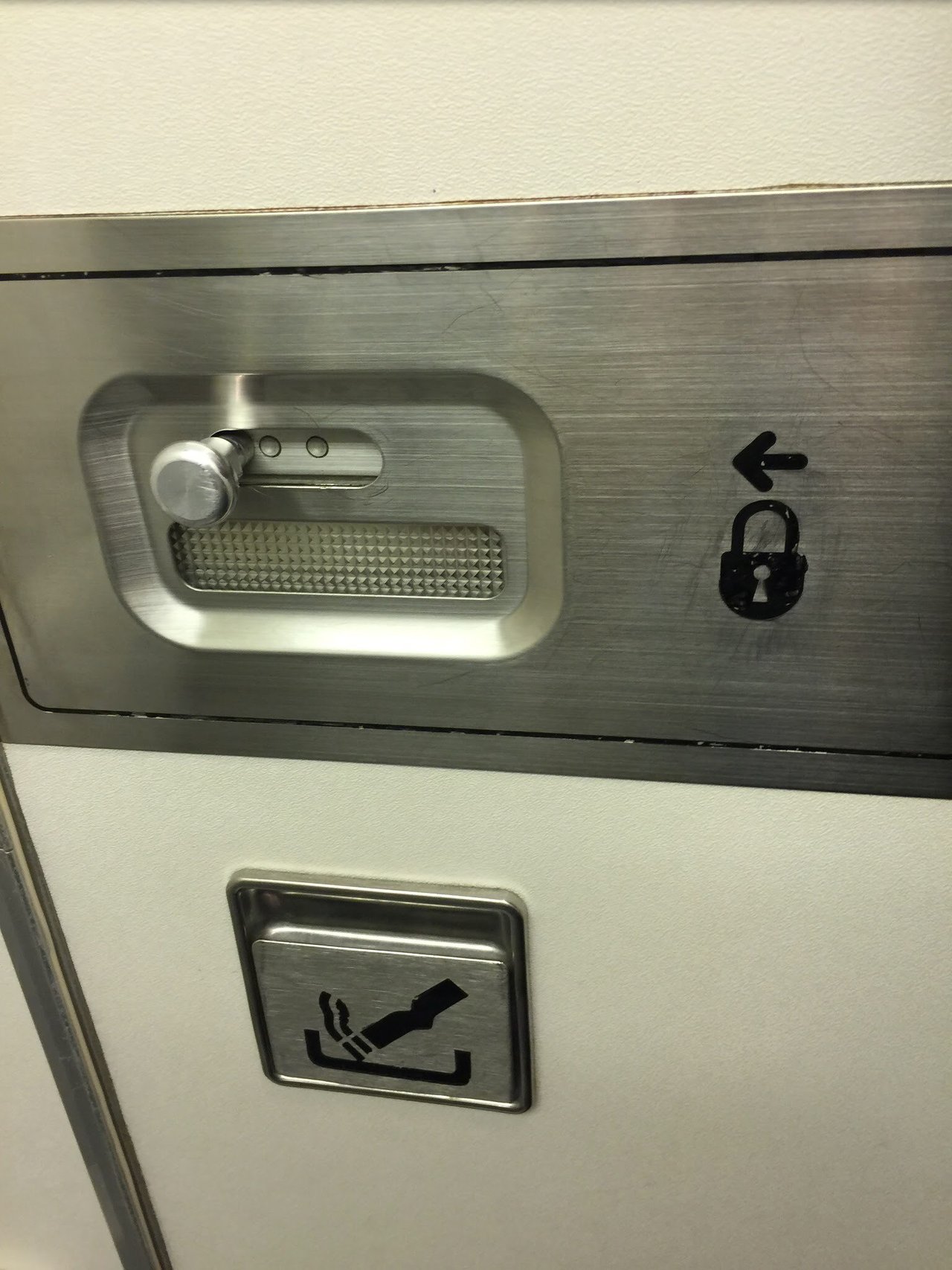 6,500点を超える飛行機 ドアのストックフォト、写真、そしてロイヤリティフリーの画像 - iStock飛行機 タラップ,