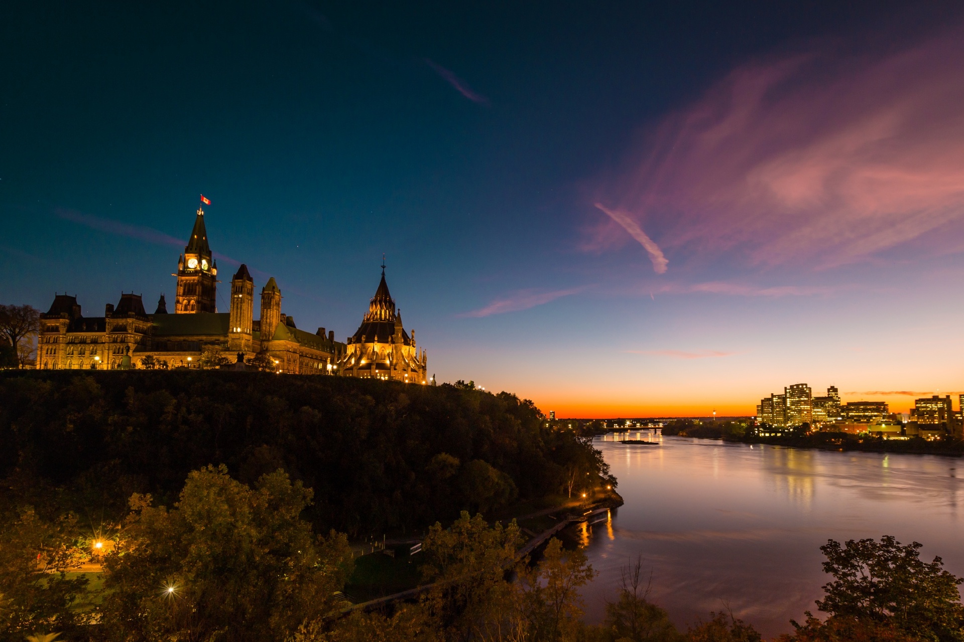 Kameさんの投稿 Ottawaことりっぷ