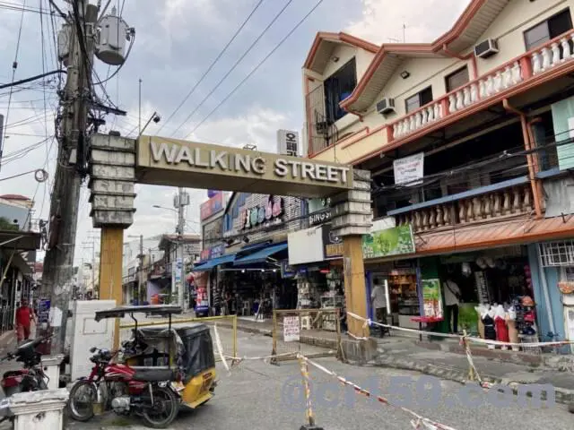 1年ぶりのアンヘレス・ウォーキングストリート - パタヤ千夜一夜