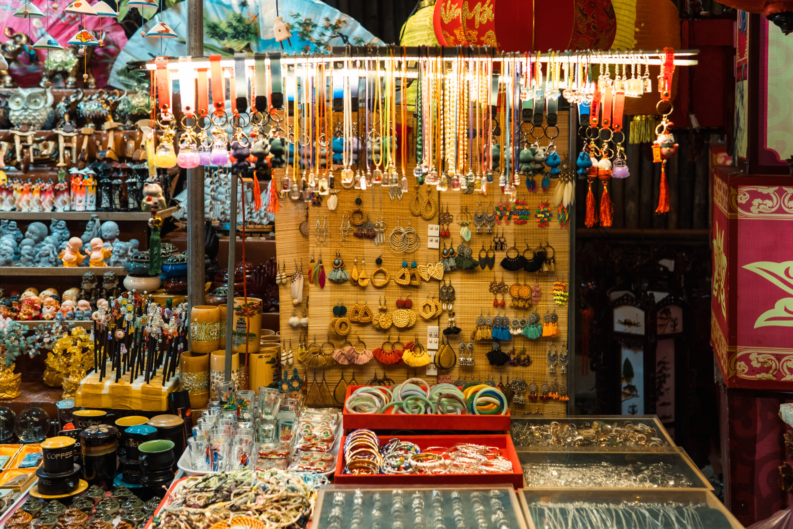 ホイアンに来たらぜひ！ナイトマーケットは楽しい♪ ベトナムの旅 6旅って楽しい！Amyのlet's enjoy life♪