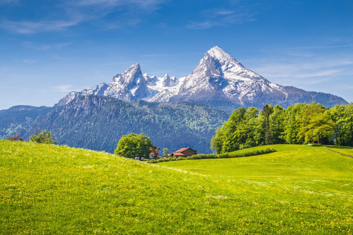 美しい山々と湖のある国スイス。絶対行ってほしいおすすめ観光スポット16選RETRIP リトリップ