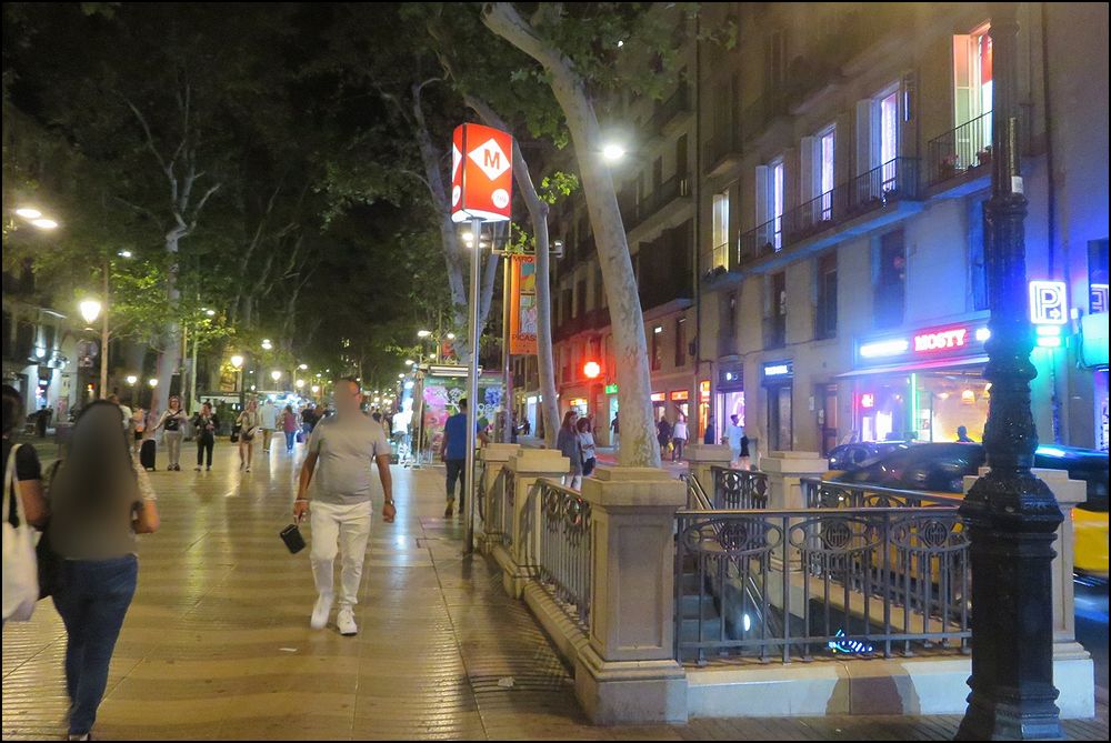 バルセロナ「サグラダファミリア」への行き方を紹介！空港やカタルーニャ広場からのアクセス方法トリップガイド