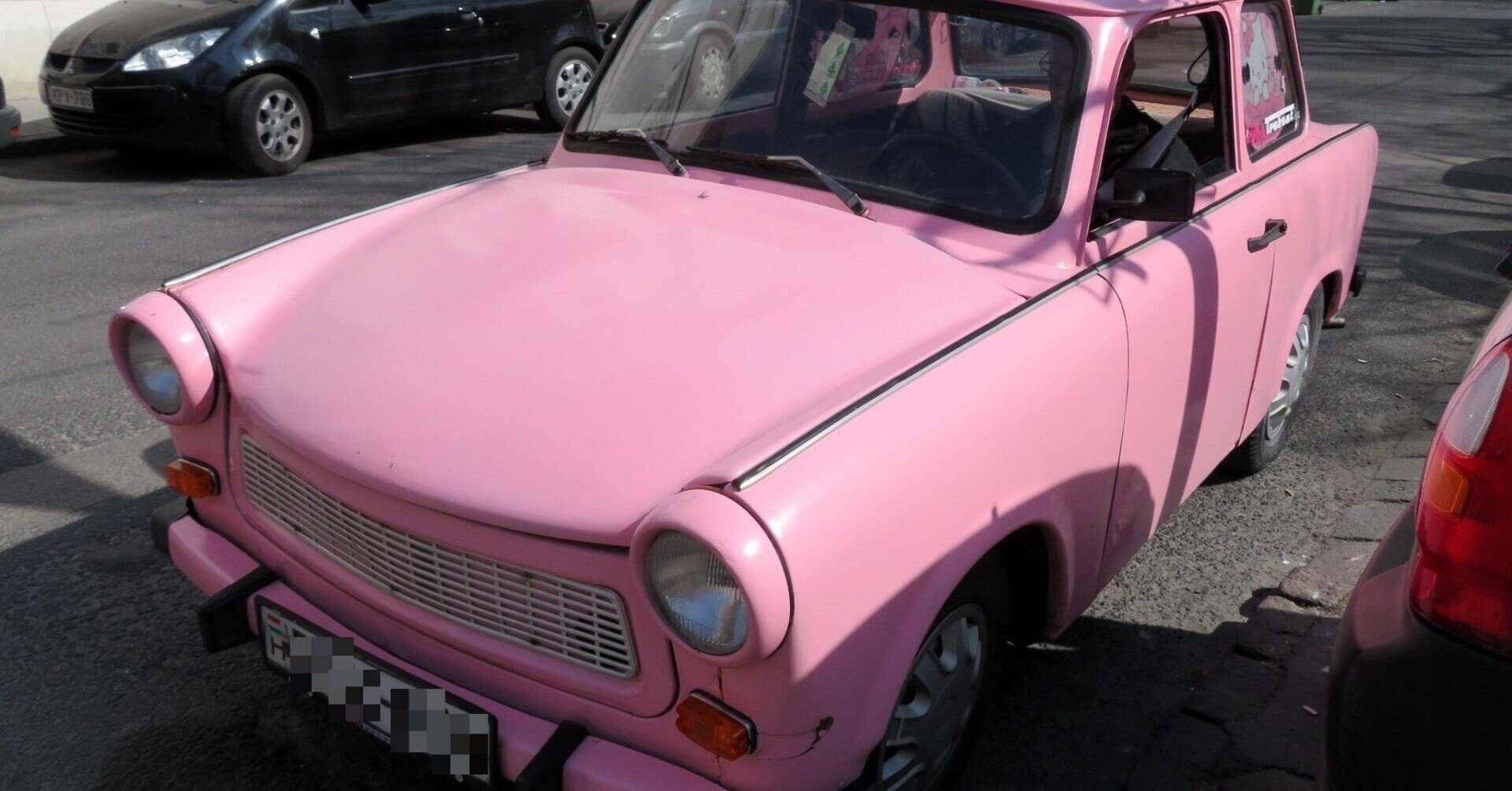 なんとも憎めない可愛いクルマ「クーペちゃん」マツダ R360 クーペ