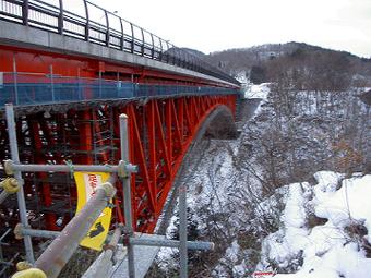 紅葉の竜の口渓谷と八木山橋 * 呪術廻戦の鯉ノ口峡谷八十八橋は
