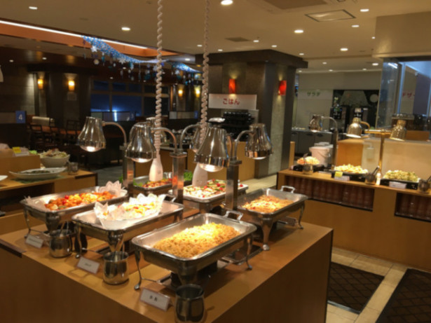 スズキ写真館 スタジオ しゃらく