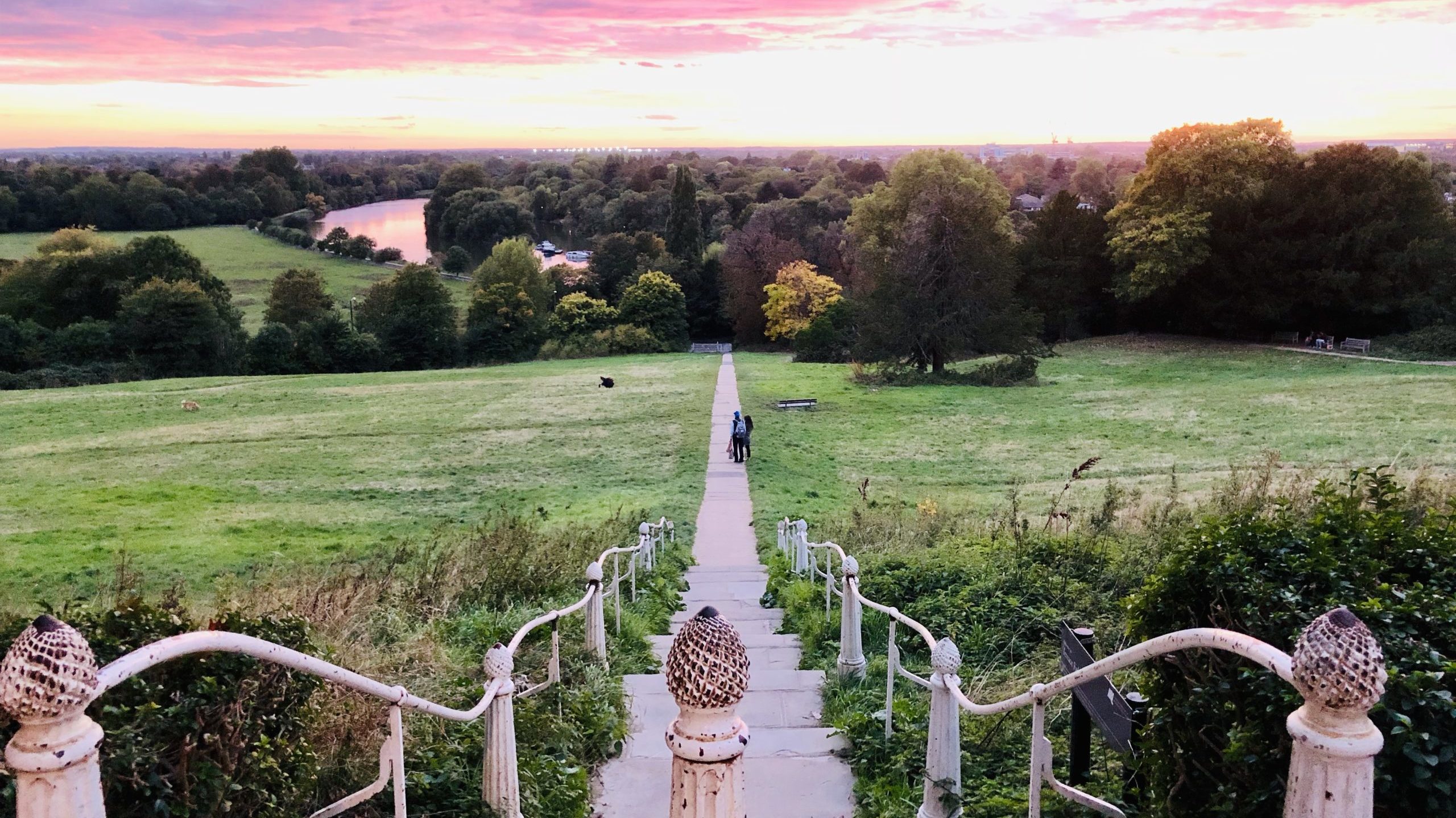 リッチモンド観光ガイド～定番人気スポットを参考に自分にピッタリの観光プランを立てよう！エクスペディア