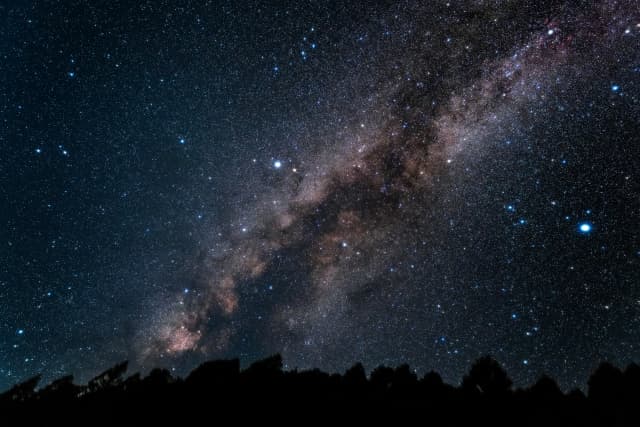 夜景写真家が教える！iPhoneで夜景を撮影するコツは？オススメの撮り方、ゴーストの抑え方夜景FANマガジン