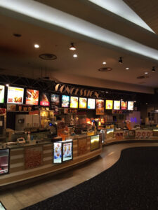 ユナイテッド・シネマ札幌 ぼくから見た映画館映画先輩