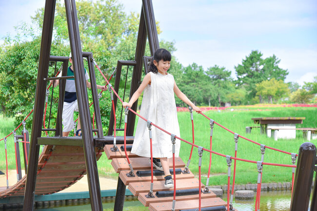 お得情報 レンタサイクル×シードラグーン・天空回廊割引プラン始まります！ 公園内すべてのレンタサイクル利用でシードラグーン、天空回廊の利用料金