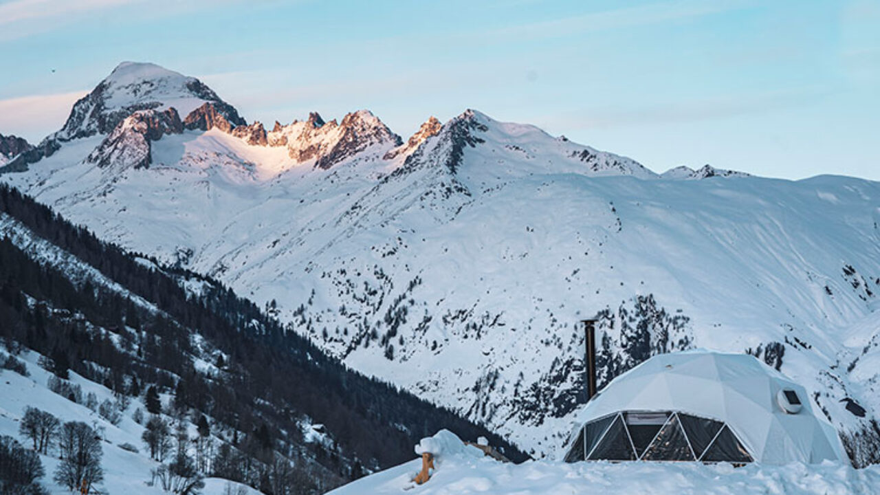 ノーラ名栗グランピングテント内にエアコン設置工事してきましたトピックスマノデンキ 有限会社間野電気商会