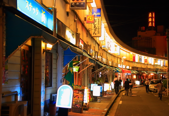 野毛都橋商店街ビル