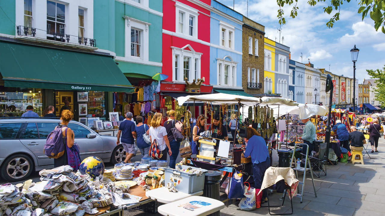 ポートベローマーケットで自分だけのアンティークを探してみましょう