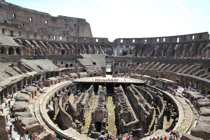 コロッセオ外観 イタリア写真アールクリエーション