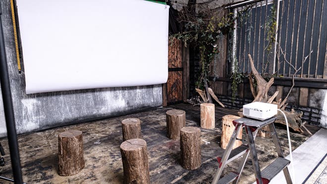 廃墟 旧砲兵工廠跡地の戦争遺跡 大阪城公園–