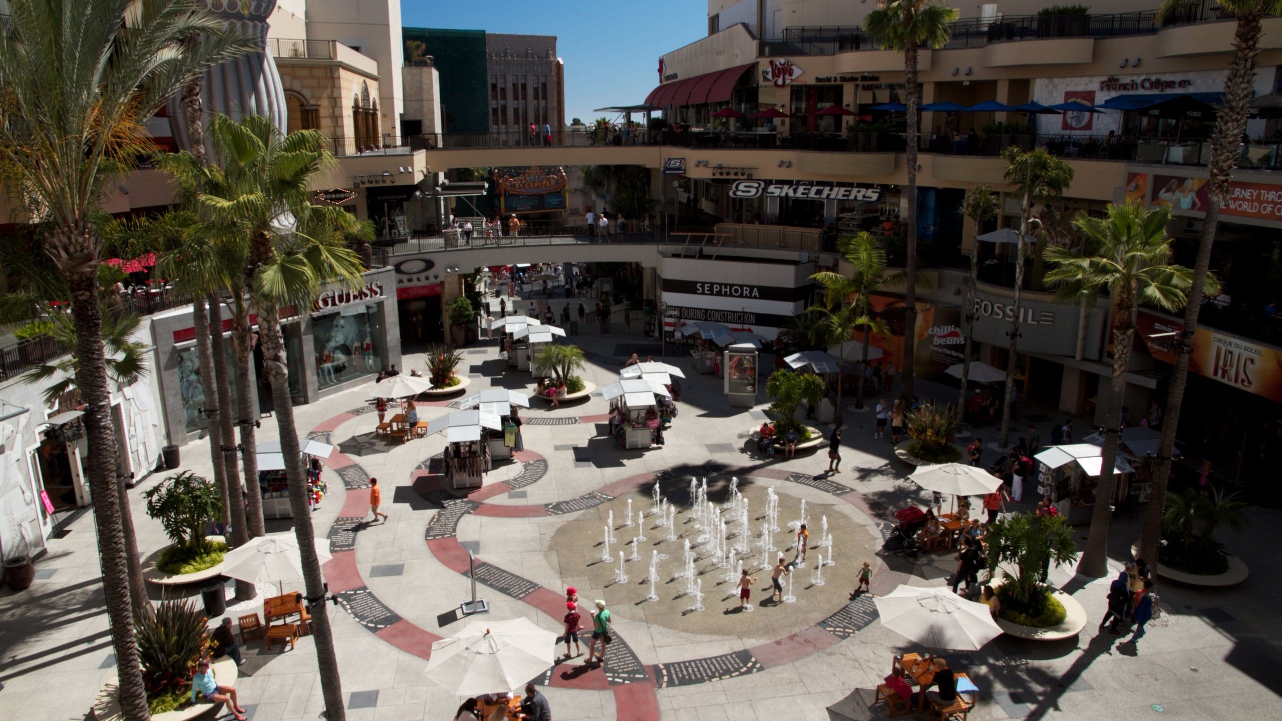 アメリカ旅！グランドサークルロードトリップで巡る絶景 -Hollywood Blvd- - AG