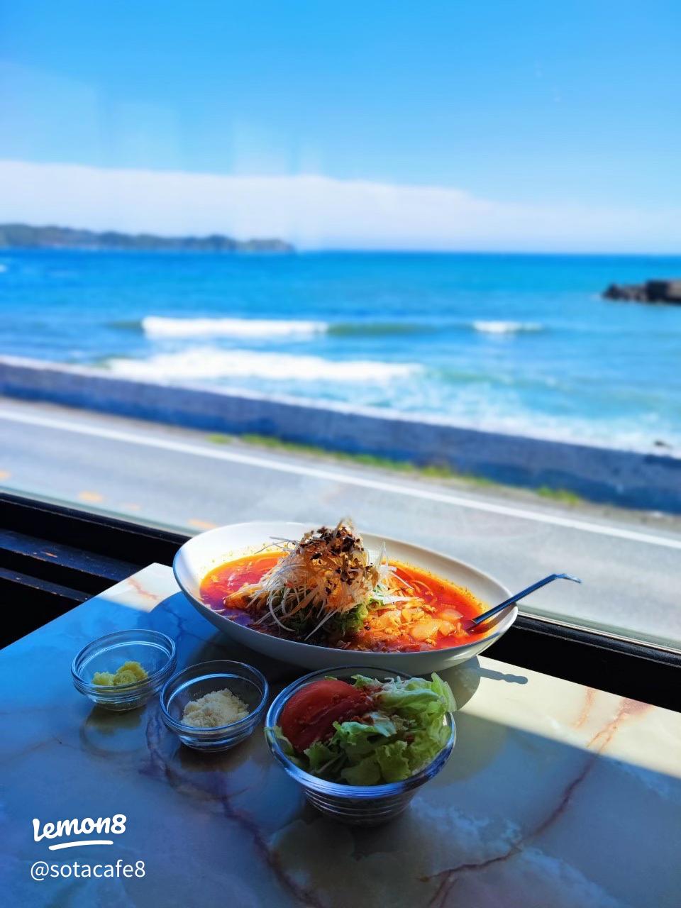 千葉県崖の上絶景カフェ！音楽と珈琲の店岬へのおすすめ観光スポット