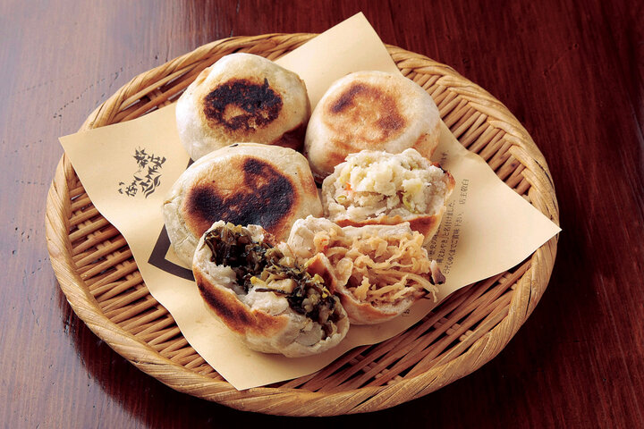 新屋野沢温泉村 長野やきとり丼 ¥800とりかつ丼たまごとじ ¥850新屋焼き鳥カツ丼野沢温泉スキー場野沢温泉野沢