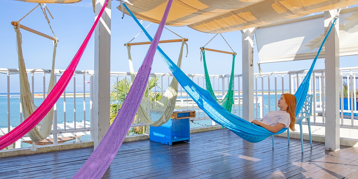 那覇空港からすぐ。瀬長島の「ウミカジテラス」のグルメ＆スイーツ6選ことりっぷ