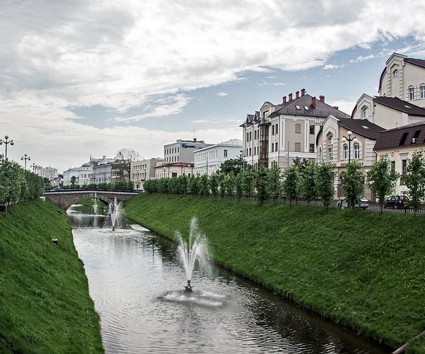 スタンフリー・ツアー タタールスタン共和国首都カザン ロシア2大帝都も巡る８日間