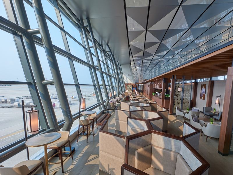 す〜 退会者 さん・スカルノハッタ国際空港の発見レポ