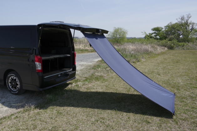 バックドアタープ