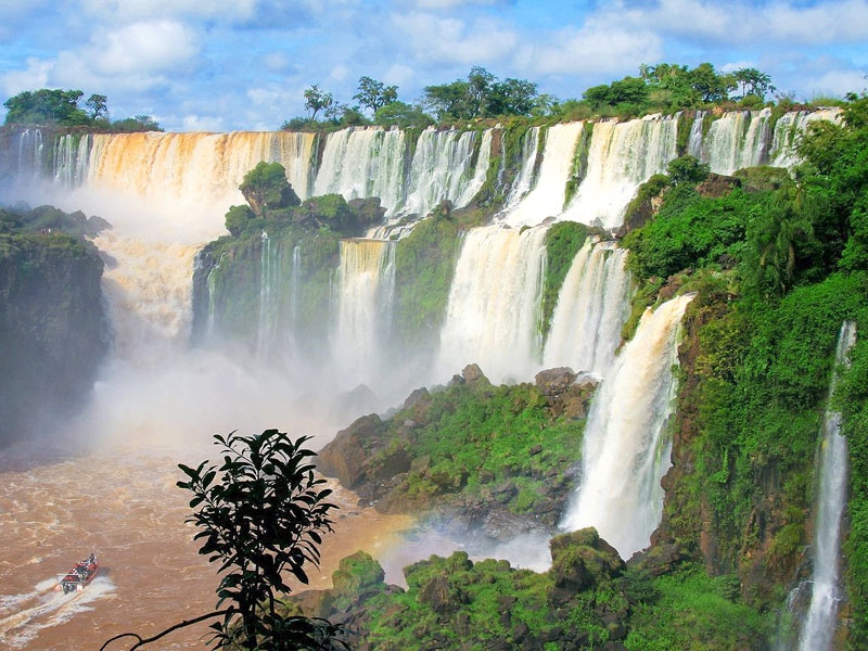 ペルーで立ち往生の日本人男性、マチュピチュ訪問の夢かなう - CNN.co.jp