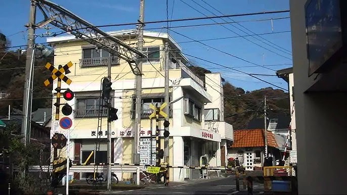 江ノ電撮影旅 もう一つの坂、もう一つの踏切どいつもこいつも馬鹿にしやがって