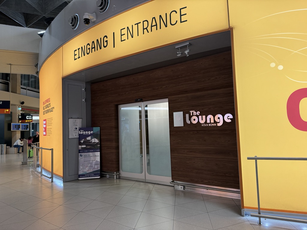 2025年 LUXX ラウンジ