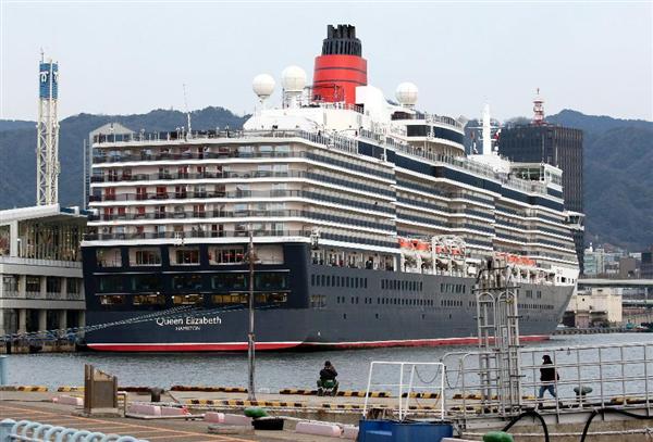 神戸港に外国客船「セブンシーズエクスプローラー」初入港 米社運航・中突堤に -