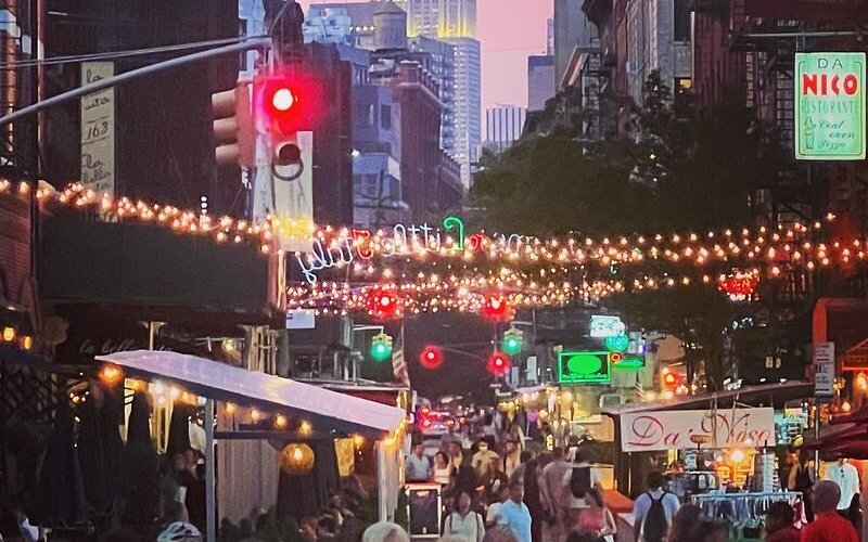 2,098 ニューヨーク リトルイタリー Stock