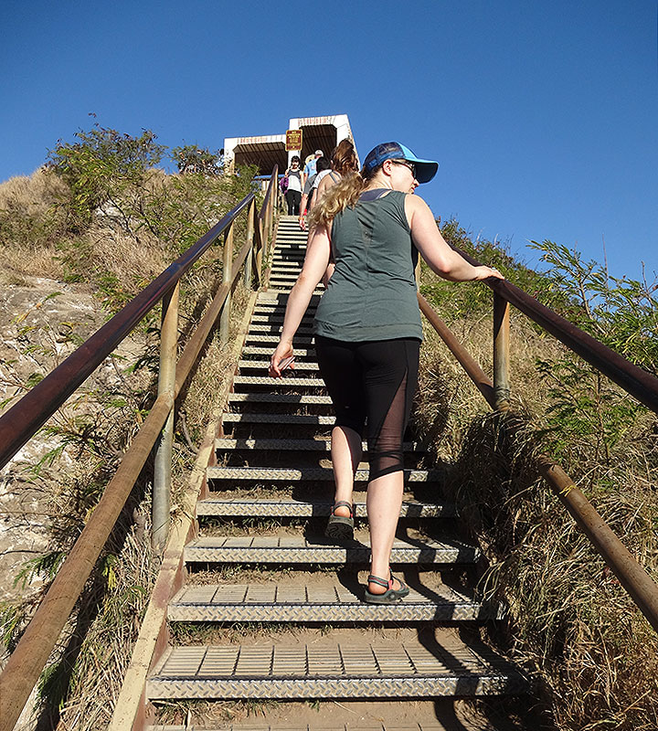 ダイヤモンドヘッドの標高 高さ はどれぐらい？ ハワイ名物世界雑学ノート