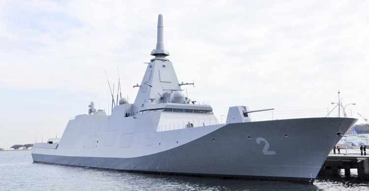 海上自衛隊 最新鋭護衛艦「くまの」公開 2025年4月23日掲載