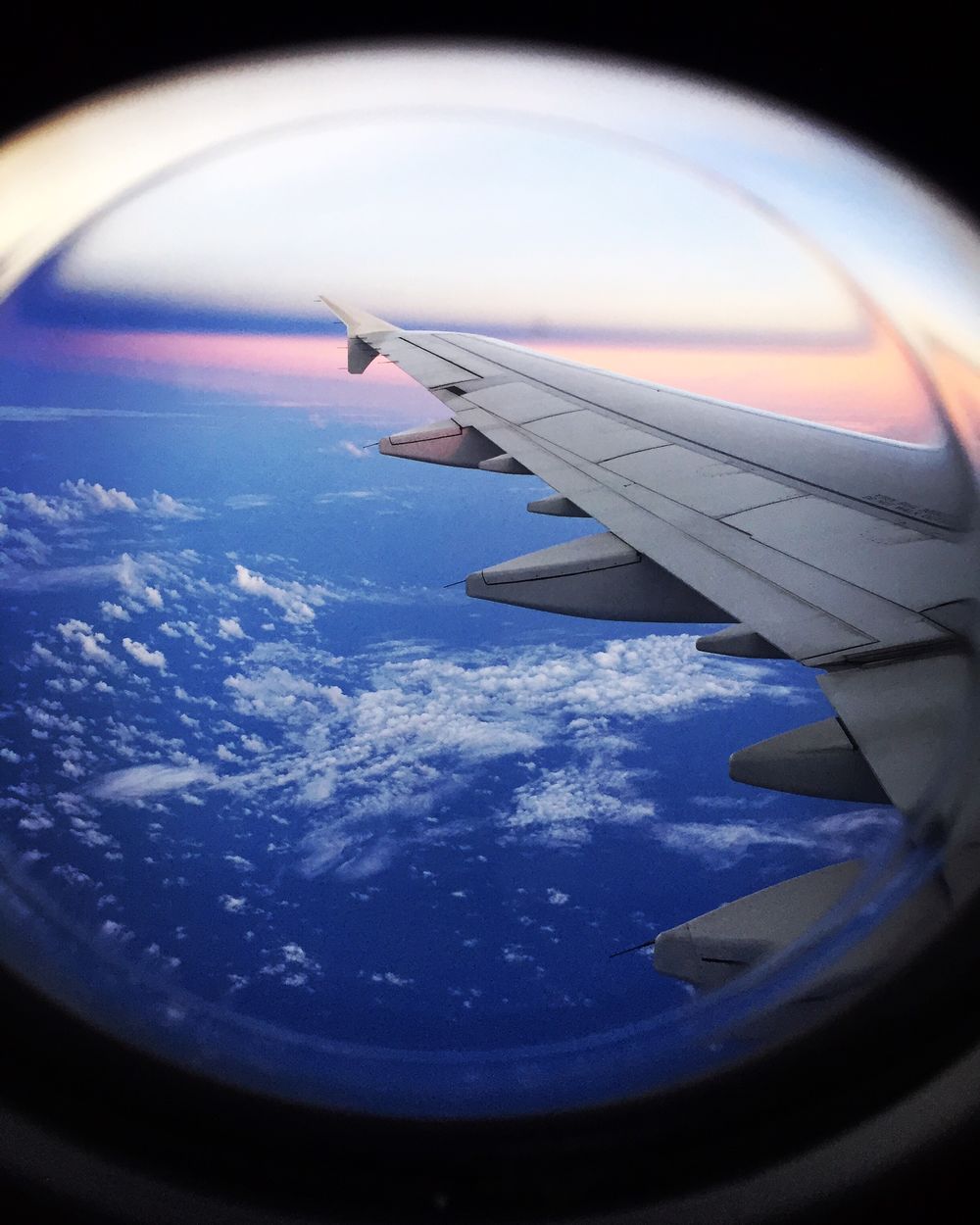 石原良純 飛行機の窓から見える景色の楽しみ方：石原良純の「日々是好転！ときどきカラダ予報」：日経Gooday グッデイ