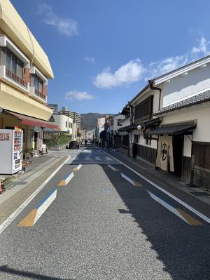 ポケット型Wi-Fiを機内に持ち込んで利用することはできる？旅行や出張で飛行機に乗るときポケット型Wi-Fiを持って行きたいときの注意点 -2025年版 光回線おすすめ50社インターネット光回線比較 厳選.com