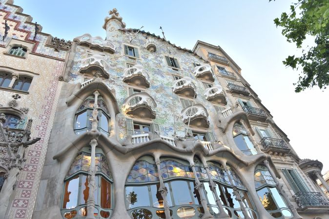 イギリスの有名出版社が選ぶ！世界の建物トップ20！RETRIP リトリップ