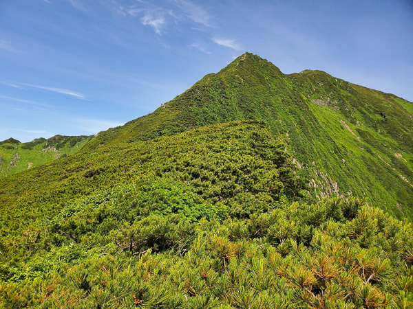 北海道登山 日高山脈の深部へカムイエクウチカウシ山～天空の野営地を目指して～4K