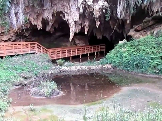 大地のエネルギーを感じる 沖縄の鍾乳洞８選 長い年月を経てできた異空間沖縄の観光情報はFeel