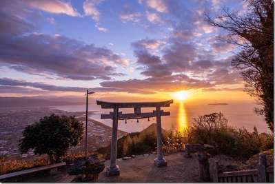 河口浅間神社 遥拝所 『天空の鳥居』から眺める富士山 ⁡ 見てみたかったこの景色