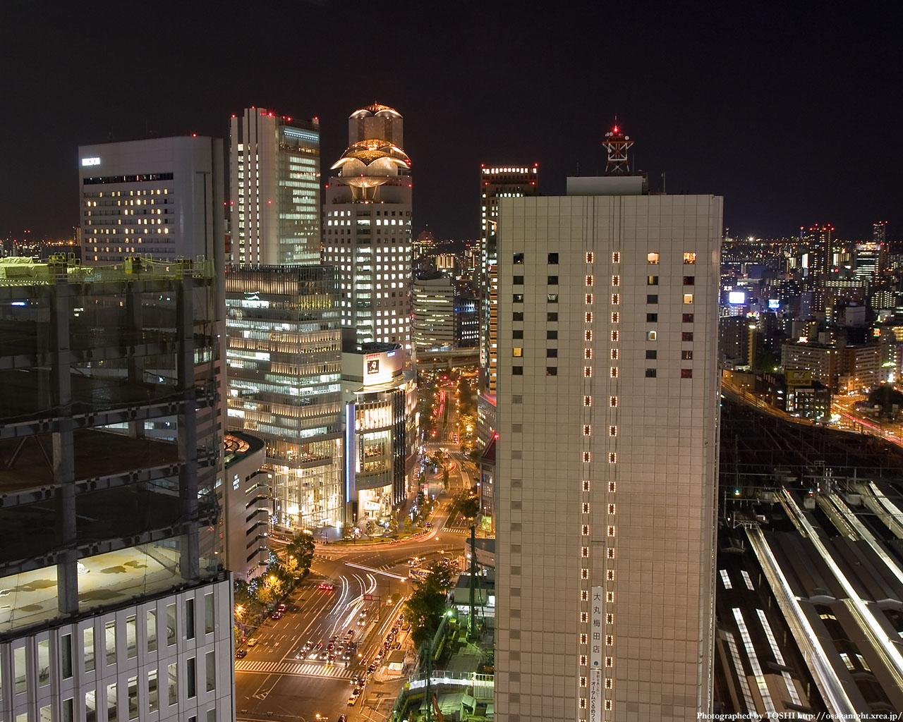梅田スカイビルの空中庭園展望台をレビュー！割引きチケット・料金・無料情報・所要時間を写真付きで紹介！みれいの旅行ブログ