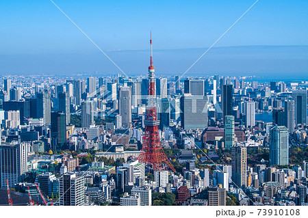 1,741枚の写真を繋いだ 大都会東京の夜景をどうぞ😆✨ この時期にしか撮れない爆焼けを狙いに 最近ずっとあっちこっち行ってますけどなかなか焼けないんですー😢