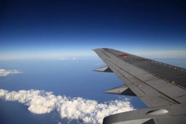 飛行機内の座席 02441000116 の写真・イラスト素材アマナイメージズ