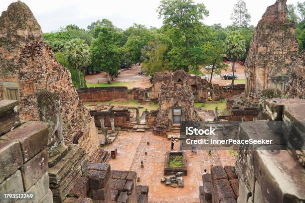 一粒売り ムーンストーン 星型 穴あり